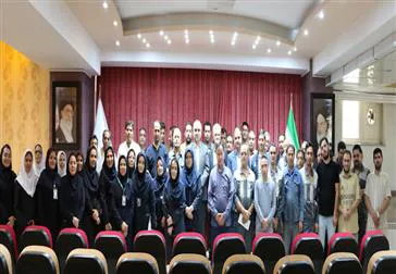 به مناسبت روز جهانی کار و کارگر از کلیه همکاران مشاغل کارگری مرکز تجلیل شد.